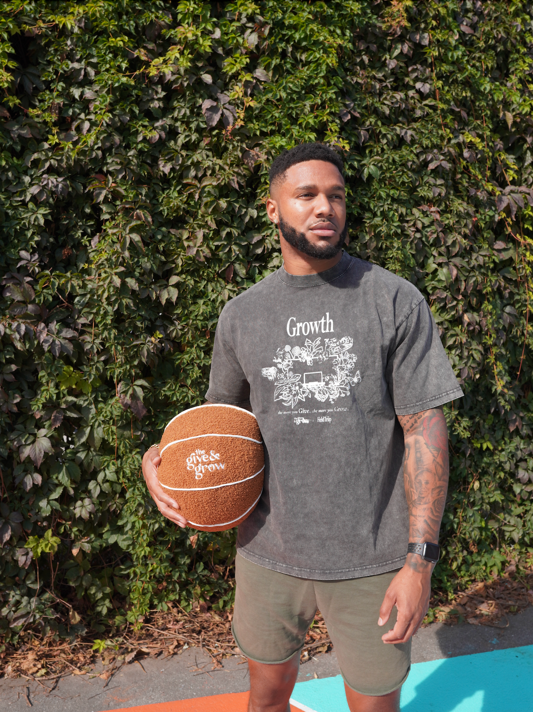 Model is 6'3 and wearing size XL